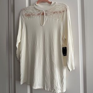 NWT Torrid Plus Size 00 SUPER SOFT & LACE WHITE KEYHOLE MOCK NECK TOP